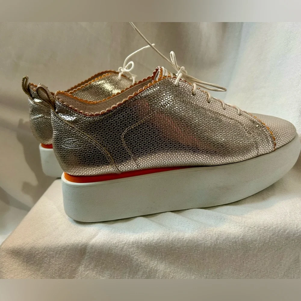 Alberto Guardiani Metallic Silver Gold Platform Sneakers Scallop Trim EU 40 US 9